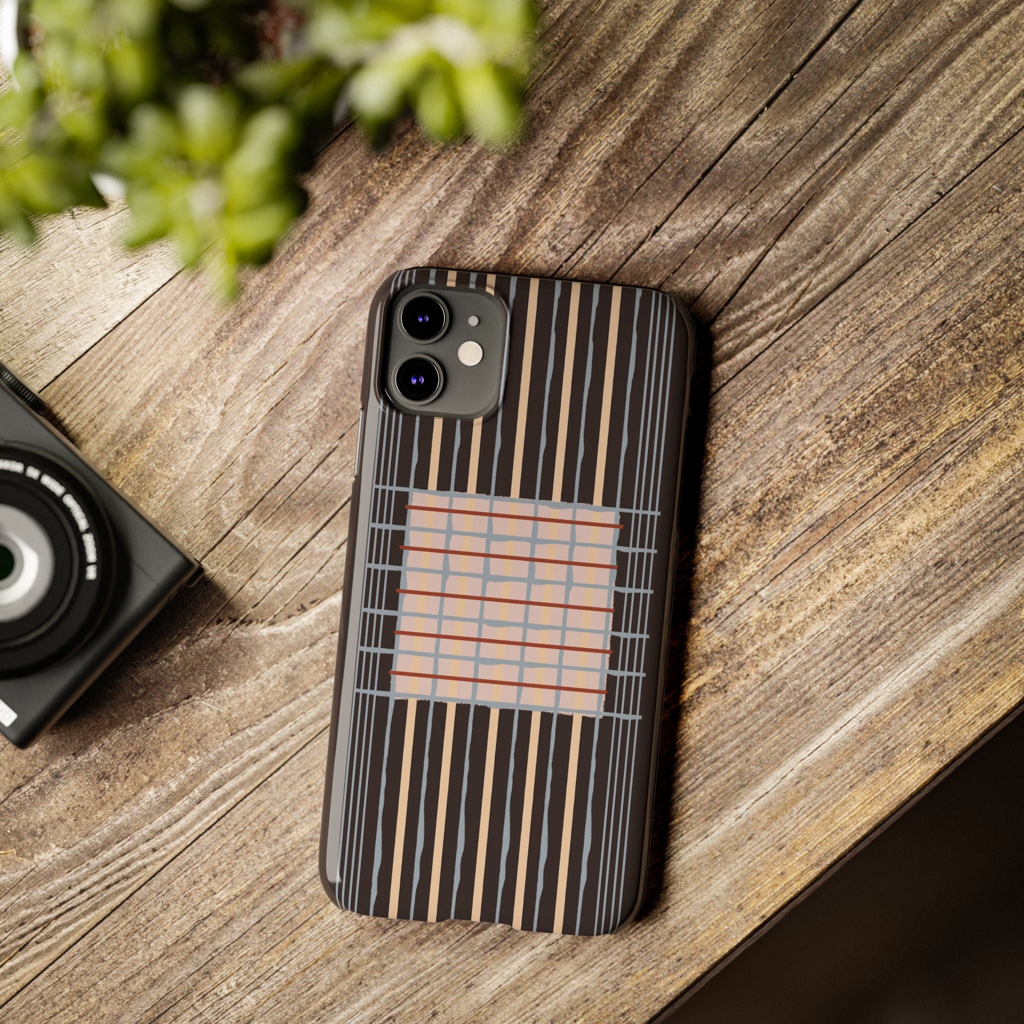 Slim Phone Case — Modern Geometric Stripe Pattern
