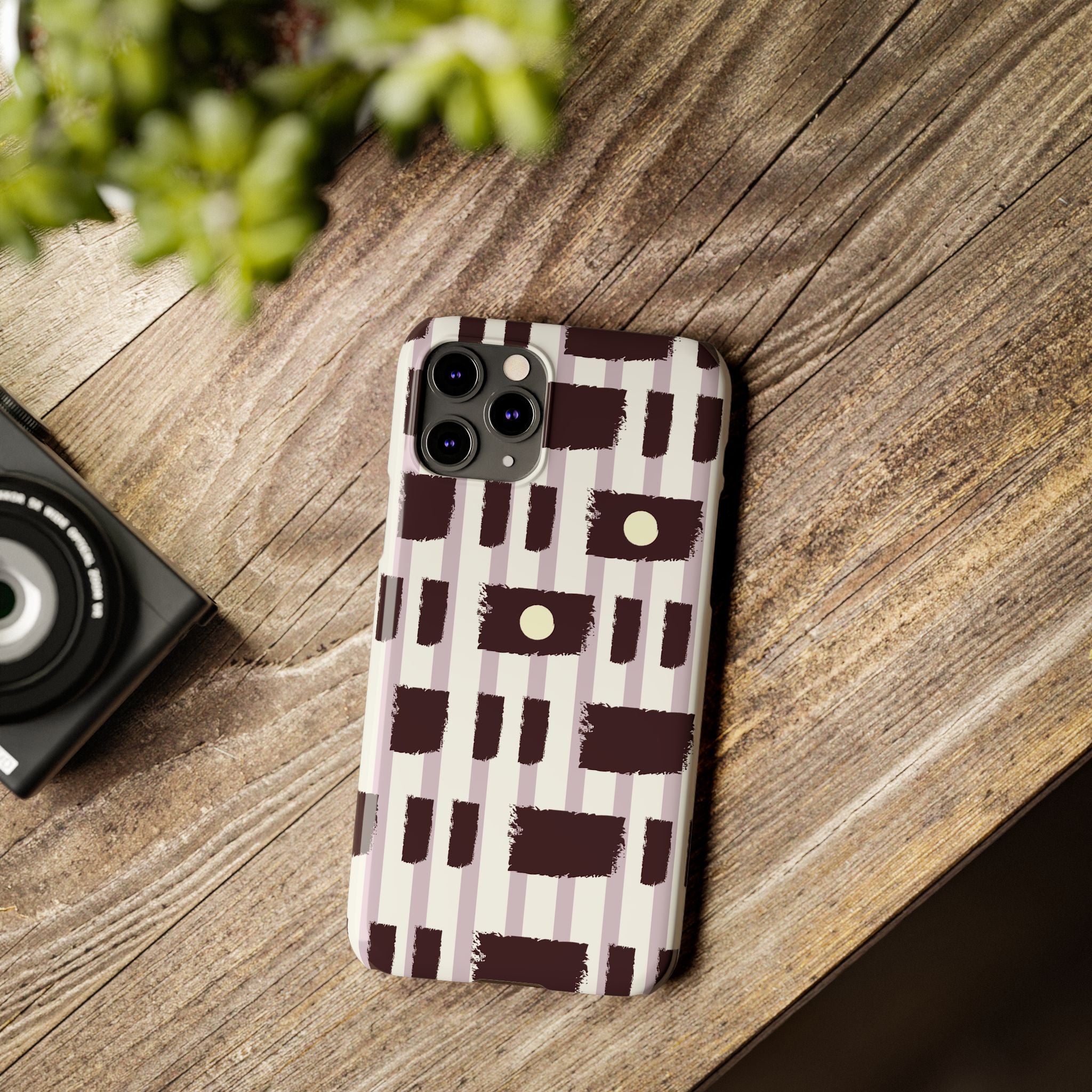 Slim Phone Case — Modern Geometric Stripe Pattern