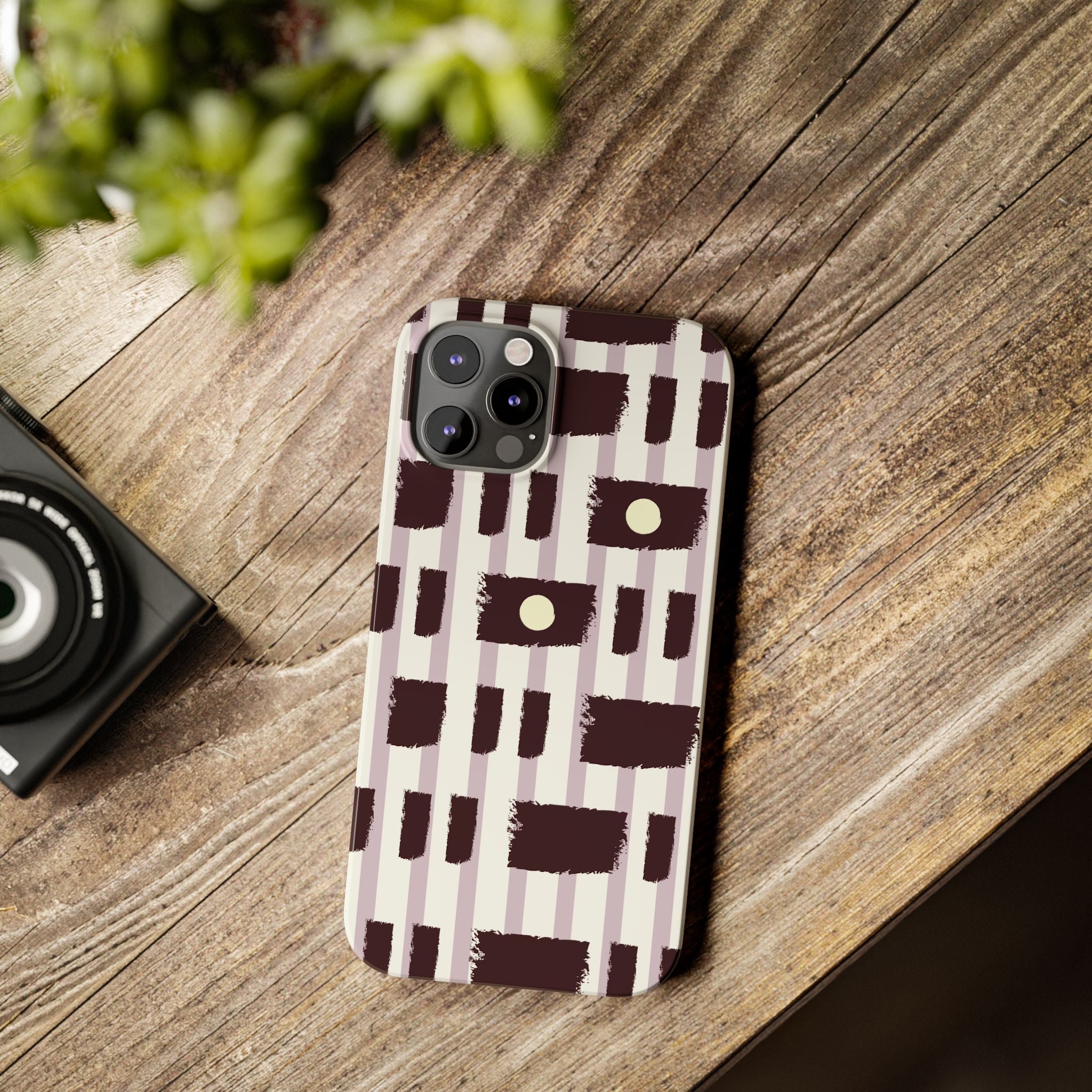 Slim Phone Case — Modern Geometric Stripe Pattern